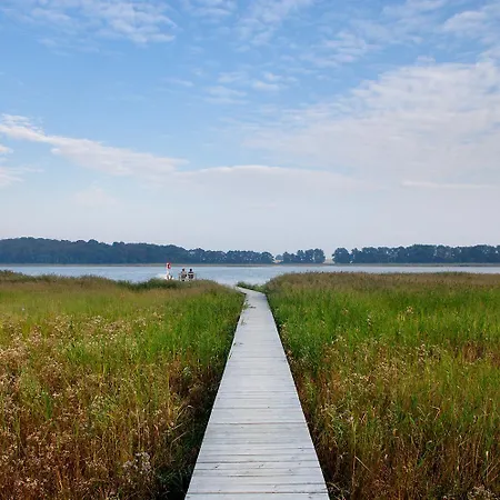 4 Gut Grubnow Wasserblick Apartman Neuenkirchen